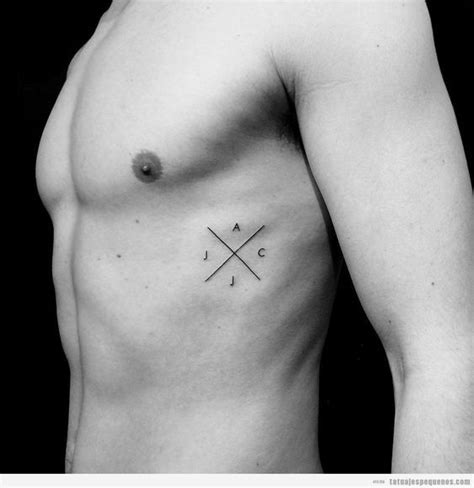 80 Tatuajes pequeños para HOMBRE: Ideas simples。